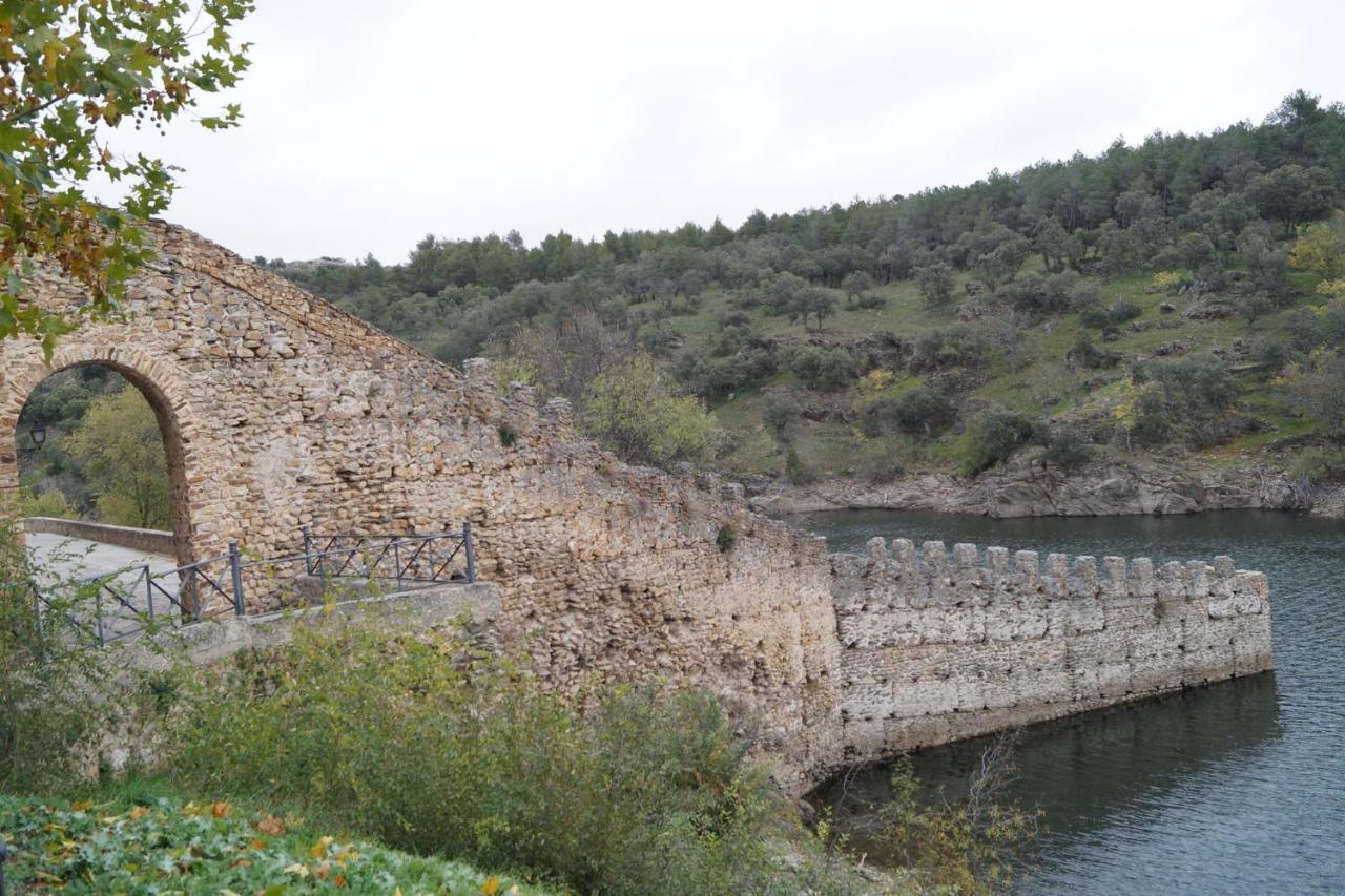Puente Viejo De Buitrago Casa Enebro Διαμέρισμα Buitrago del Lozoya Εξωτερικό φωτογραφία