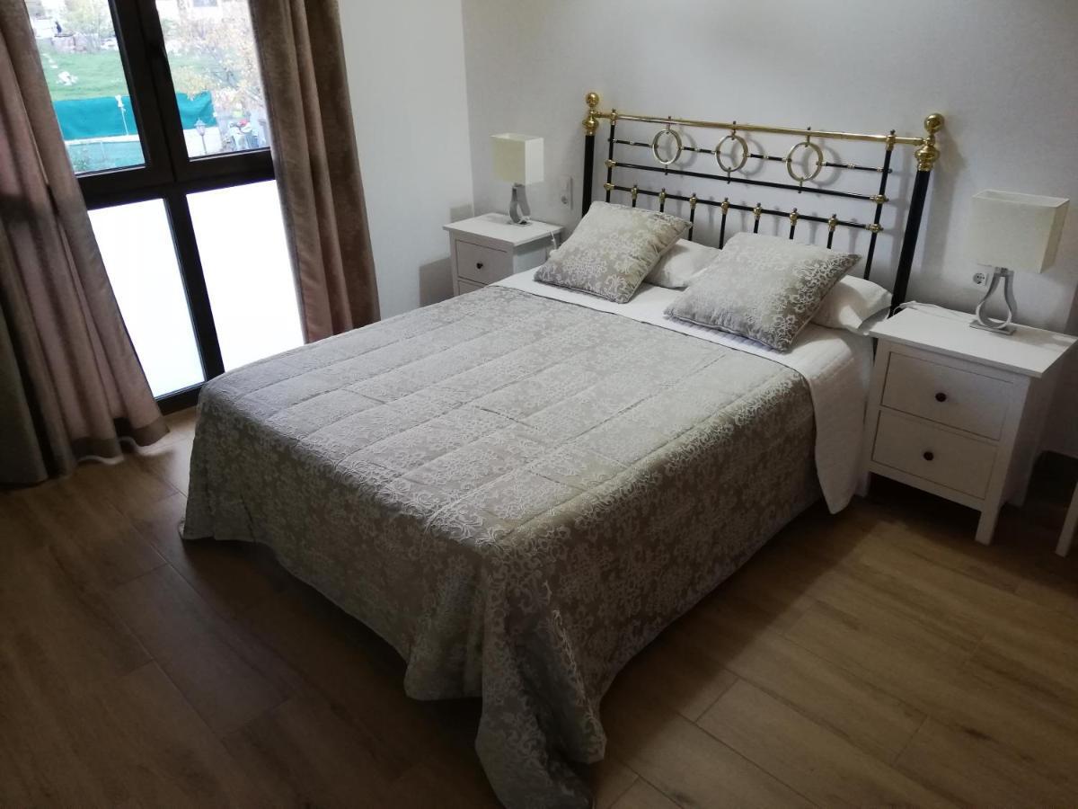 Puente Viejo De Buitrago Casa Enebro Διαμέρισμα Buitrago del Lozoya Εξωτερικό φωτογραφία